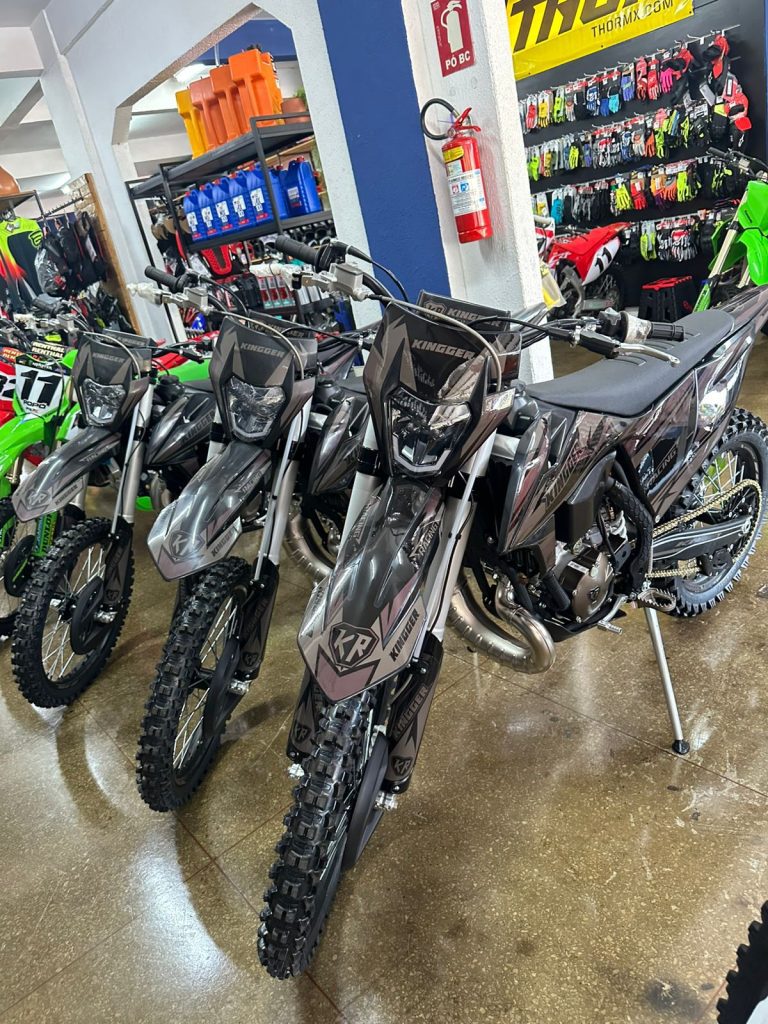 Edgar Racing apresenta 10 motos seminovas e usadas com pre&ccedil;o especial e as melhores condi&ccedil;&otilde;es! CLIQUE E CONFIRA