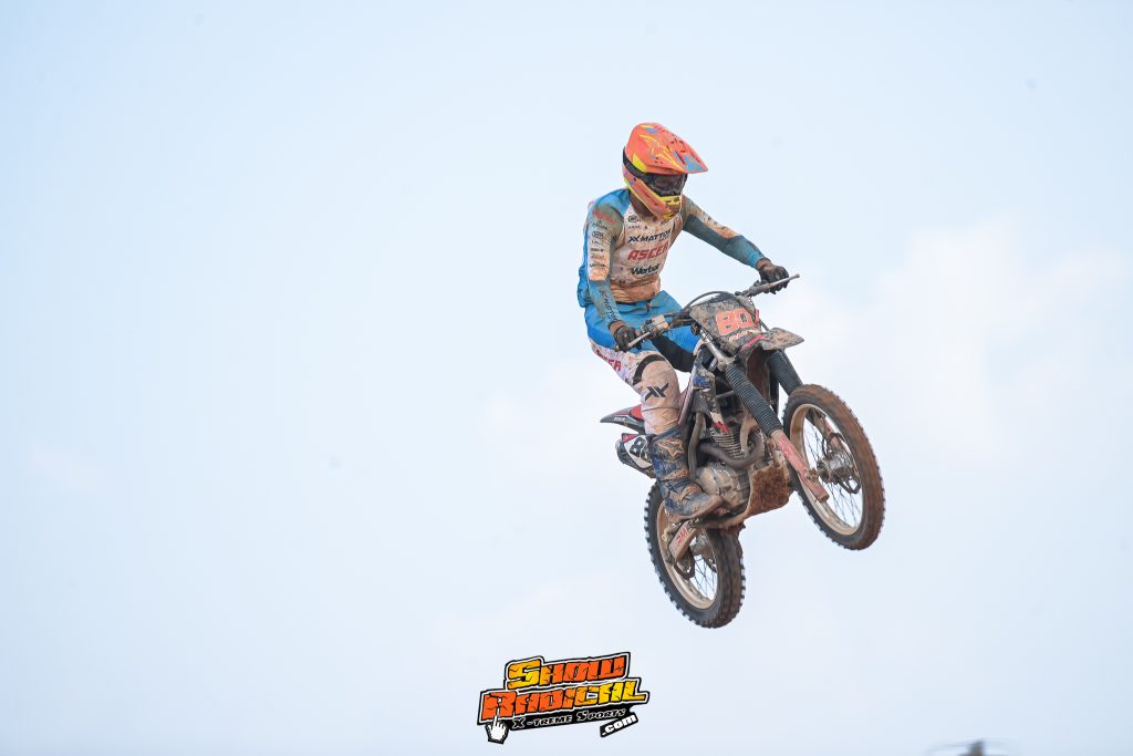 GP Curion&oacute;polis de Motocross 2025 distribui R$ 100 mil e consagra Rafael Faria como grande destaque do domingo