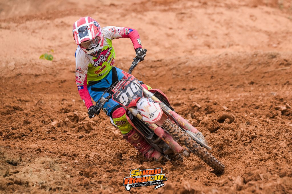 GP Curion&oacute;polis de Motocross 2025 distribui R$ 100 mil e consagra Rafael Faria como grande destaque do domingo