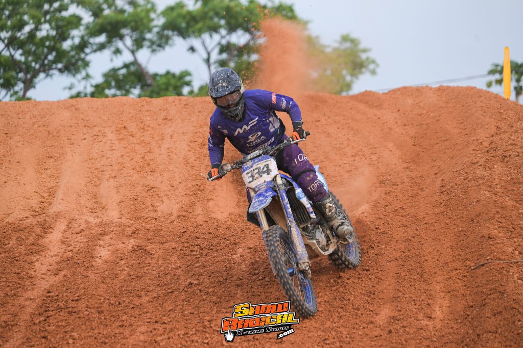 GP Curion&oacute;polis de Motocross 2025 distribui R$ 100 mil e consagra Rafael Faria como grande destaque do domingo