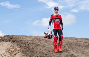 Kay de Wolf permanece na Husqvarna e fará estreia na 450 em 2026