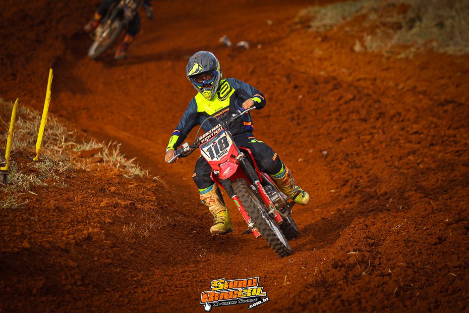 Pela primeira vez em Muzambinho (MG), Copa Sul Minas de Velocross &eacute; marcada por grande sucesso, com provas agitadas em uma pista de alto n&iacute;vel