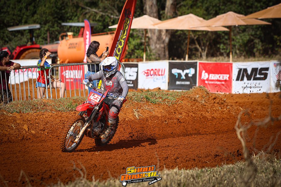 Pela primeira vez em Muzambinho (MG), Copa Sul Minas de Velocross &eacute; marcada por grande sucesso, com provas agitadas em uma pista de alto n&iacute;vel