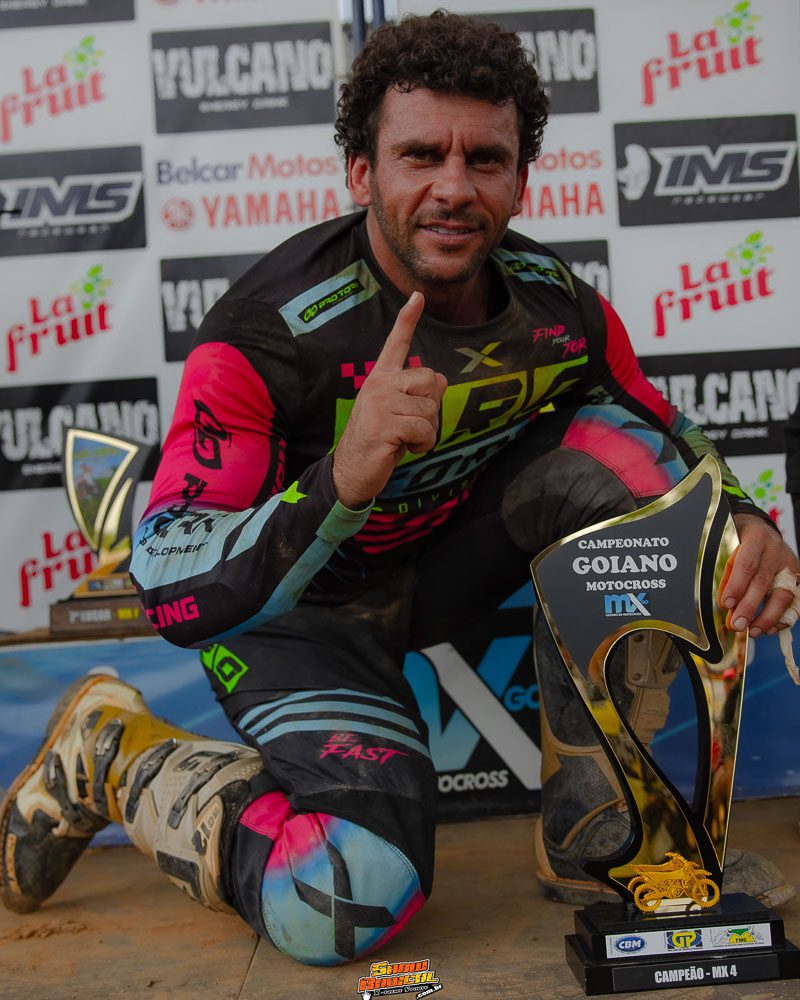Conhe&ccedil;a os campe&otilde;es do Goiano de Motocross 2025
