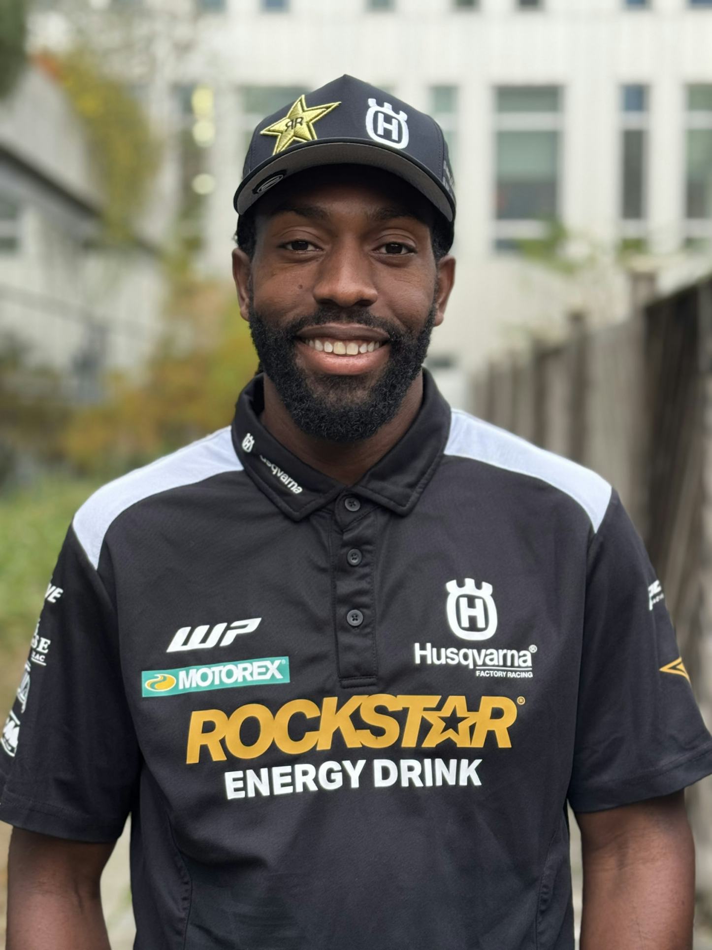 Husqvarna Factory Racing apresenta novidades na forma&ccedil;&atilde;o para a disputa da temporada 2026