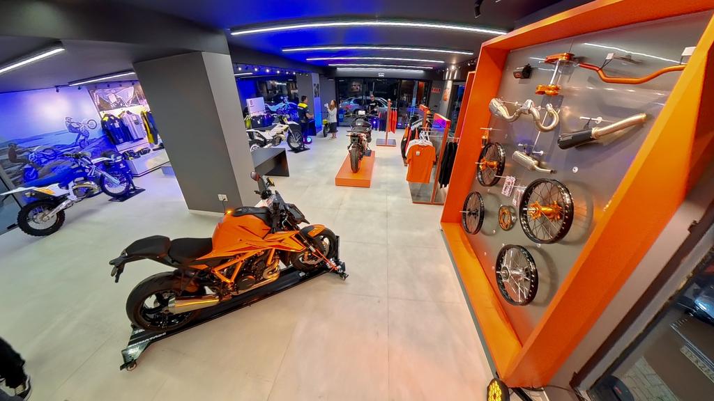PowerHusky, da 2W Motors, &eacute; a primeira concession&aacute;ria KTM/Husqvarna do Brasil