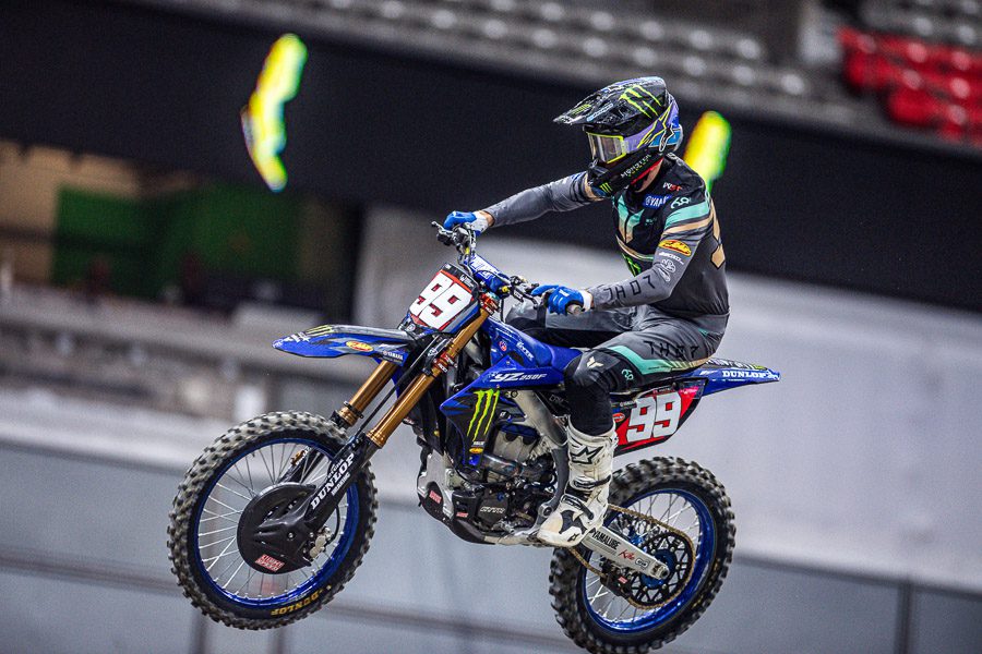 WSX: Eli Tomac vence pela primeira vez com a KTM; Enzo Lopes coloca o Brasil no p&oacute;dio