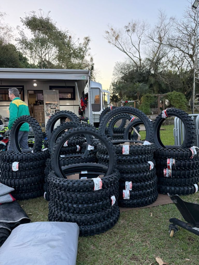 MORANGUINHO RACING: A PAIX&Atilde;O PELO OFF ROAD QUE RODA O BRASIL