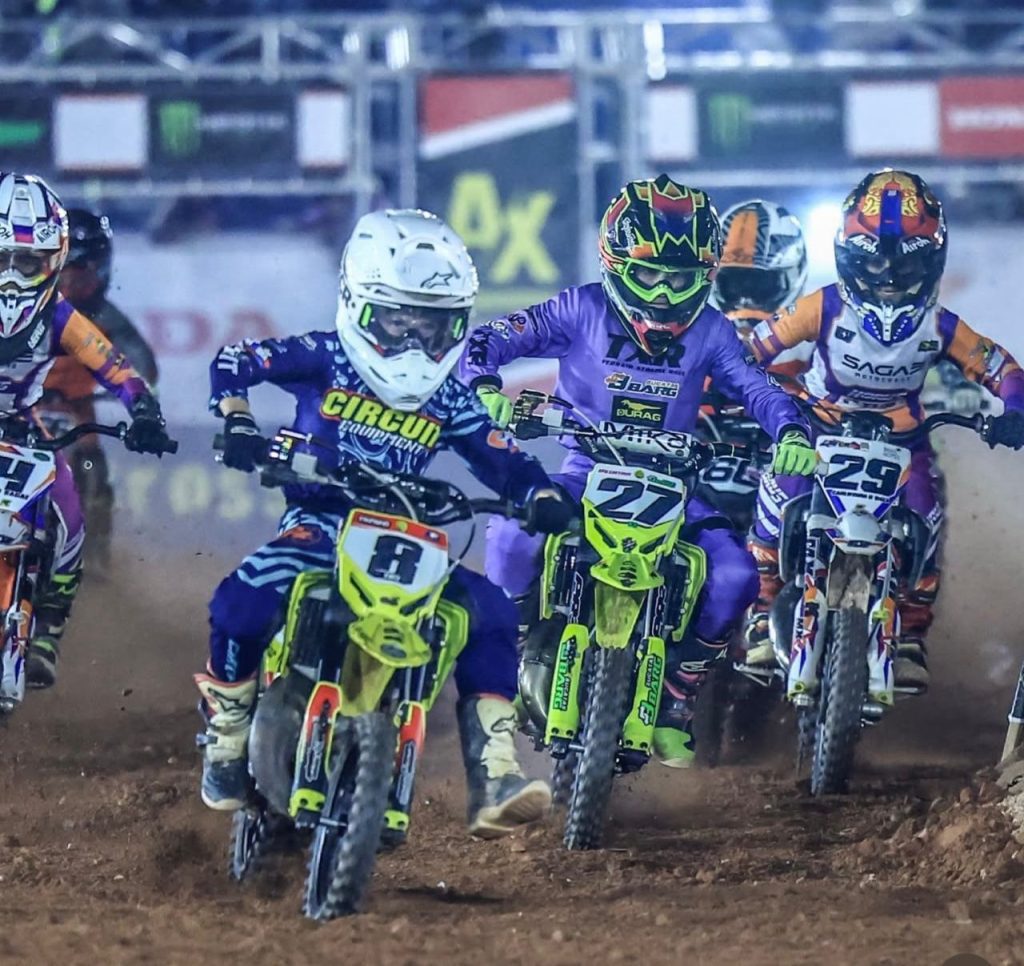 Enzo Wiebbelling é convidado para a disputa da 50cc no Mundial de Supercross em Buenos Aires, neste sábado