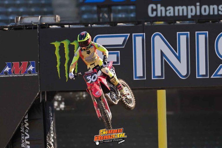 Jo Shimoda renova com a equipe Honda HRC Progressive após conquistar o título da SuperMotocross 250 2025