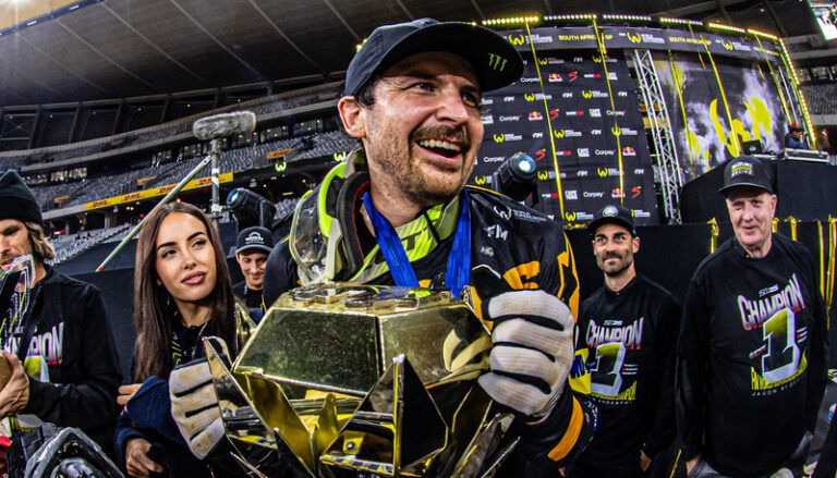 WSX: Jason Anderson e Max Anstie são os campeões da temporada 2025 – resultados