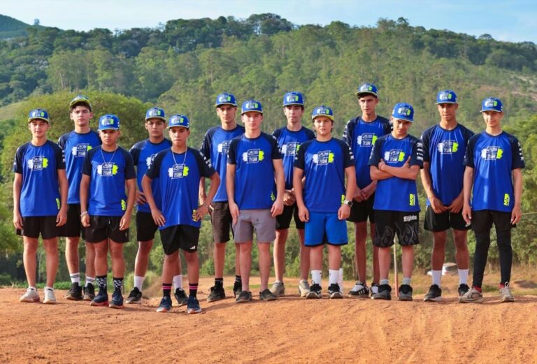 Conheça os 15 pilotos que vão disputar a IMS YZ125 BLU CRU CUP 2026