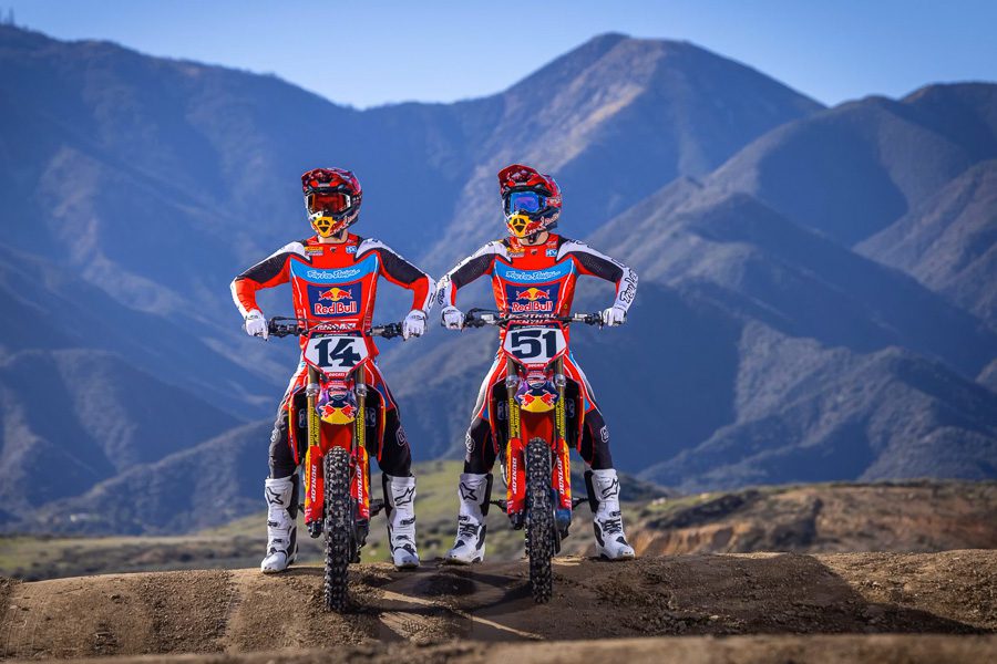 Photoshoot: Troy Lee Red Bull Ducati Factory Racing
