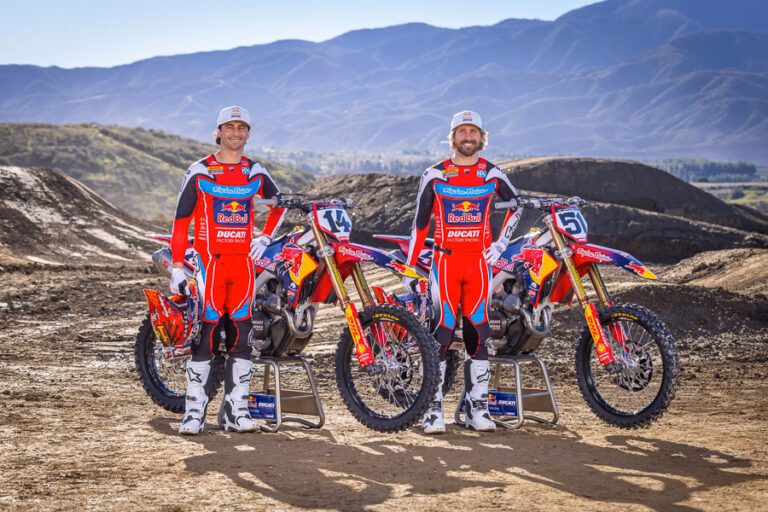 Photoshoot: Troy Lee Red Bull Ducati Factory Racing