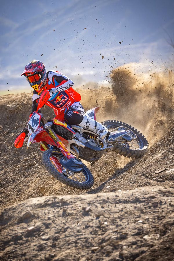 Photoshoot: Troy Lee Red Bull Ducati Factory Racing