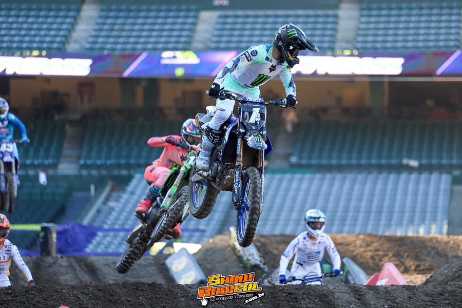 AMA Supercross 2026: expectativas para Anaheim 1, estat&iacute;sticas das aberturas e vencedores da 250SX e 450SX na hist&oacute;ria da etapa