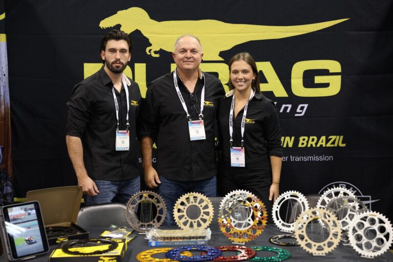 Durag Factory Racing amplia atuação internacional com foco em off-road e on-road na AIMExpo 2026 em Anaheim