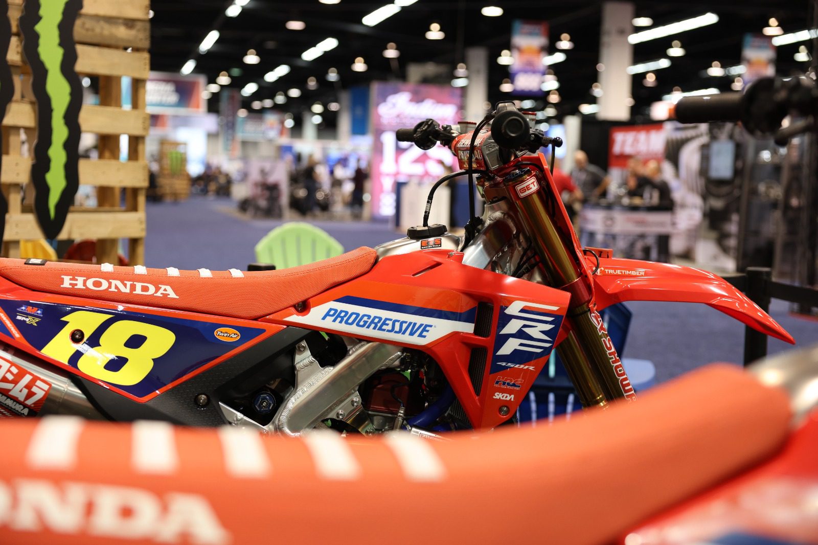 Durag Factory Racing amplia atua&ccedil;&atilde;o internacional com foco em off-road e on-road na AIMExpo 2026 em Anaheim