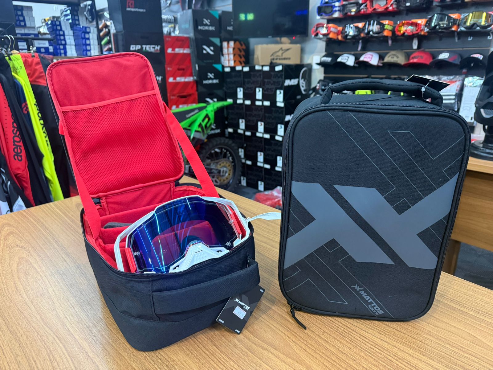 Laramassa MX com ofertas imperd&iacute;veis para quem acompanha o Show Radical