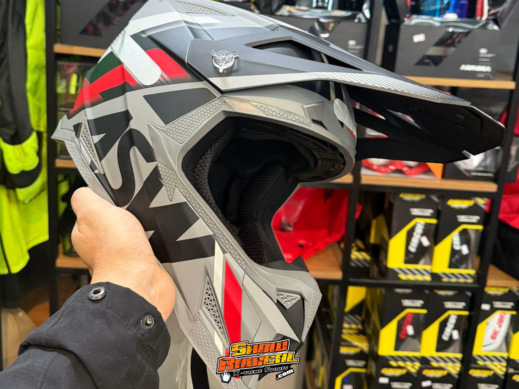 Aproveite as ofertas da Laramassa MX para os leitores do Show Radical