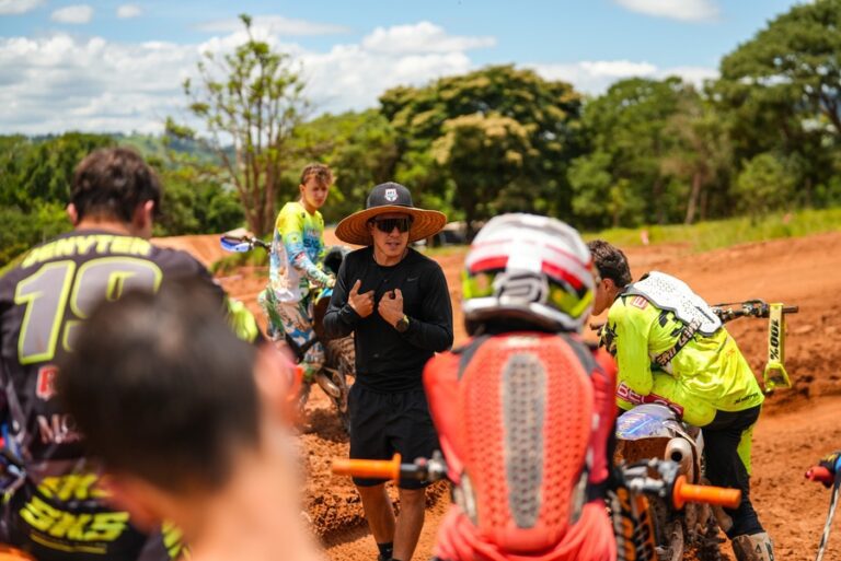 Pré-temporada Machito School preenche total de vagas com pilotos de todo o Brasil