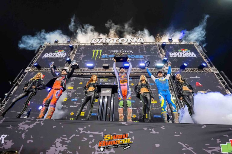 VÍDEO: Assita o resumo da 8º etapa do AMA SX – Daytona pelas lentes do Show Radical