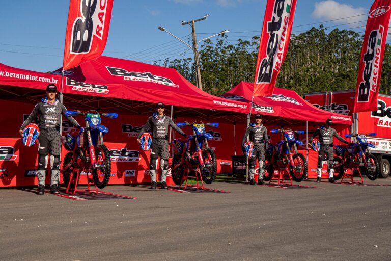 Beta Racing Brasil apresenta equipe oficial para a temporada 2026 do Enduro no Brasil