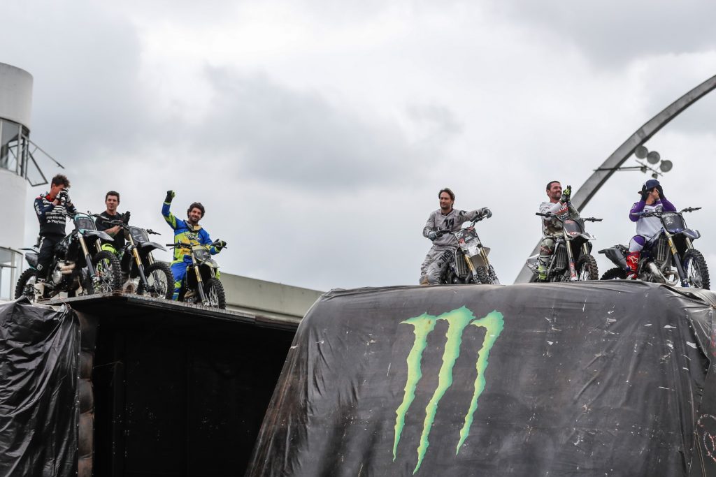 Polo Radical da Virada Esportiva de S&atilde;o Paulo teve disputas de famosos e show de freestyle