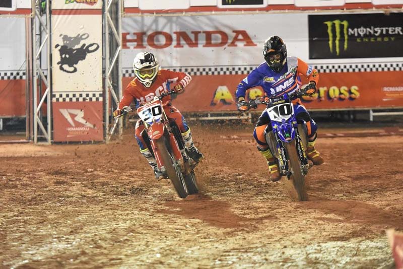 Ingressos para a grande final do Arena Cross no Sal&atilde;o Duas Rodas seguem dispon&iacute;veis para compra