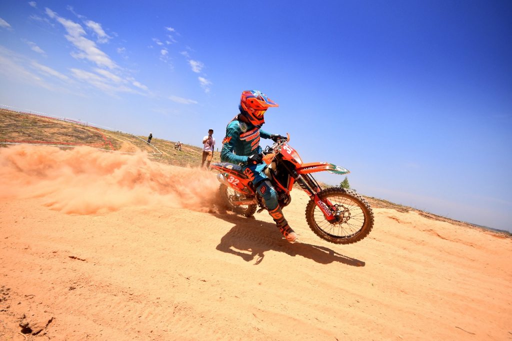 Orange BH KTM Am&eacute;rica Racing &eacute; Campe&atilde; Brasileira de Enduro