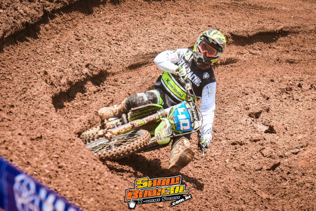 Rota Kawasaki Team &eacute; TOP3 no Brasileiro de Motocross em Morrinhos