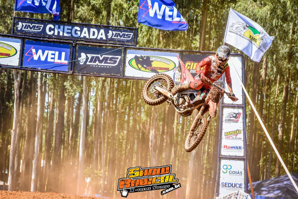 Goiano de Motocross volta em ritmo quente no 2&ordm; semestre com duas etapas de BRMX
