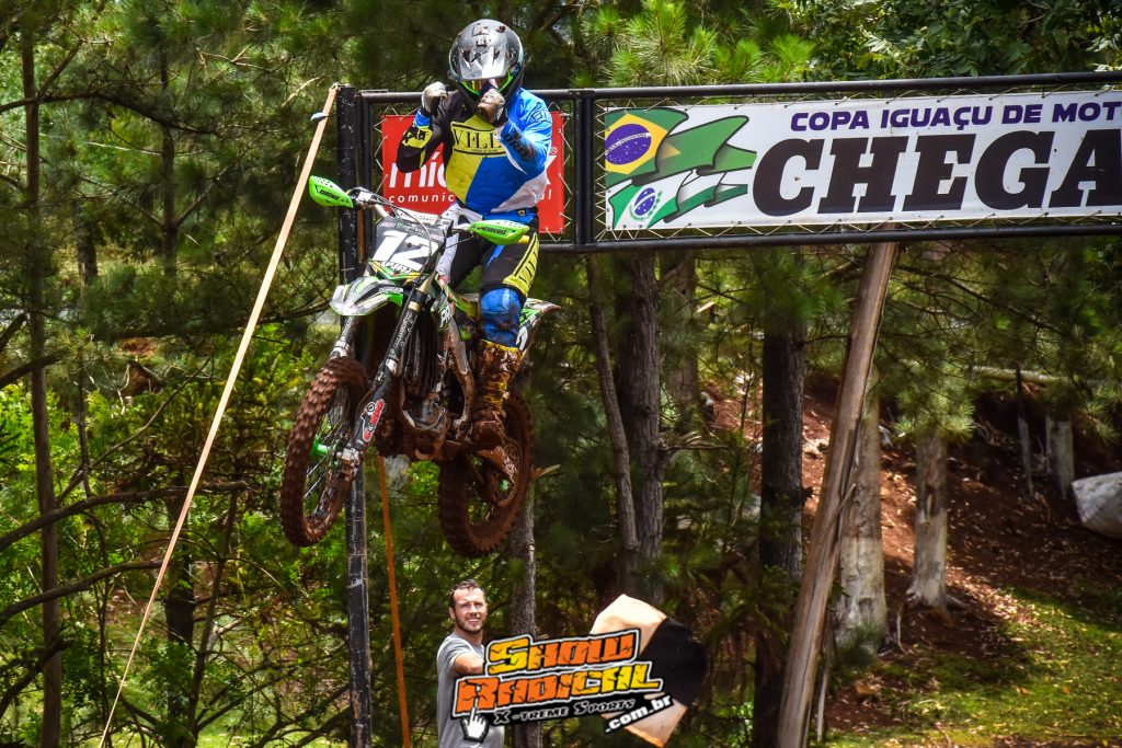 Final da Copa Igua&ccedil;u de Motocross agita Pato Branco em fim de semana de sucesso absoluto