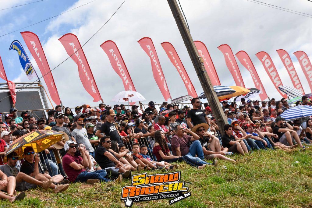 4&ordf; etapa do Brasileiro de MX em Fama-MG resultados do domingo