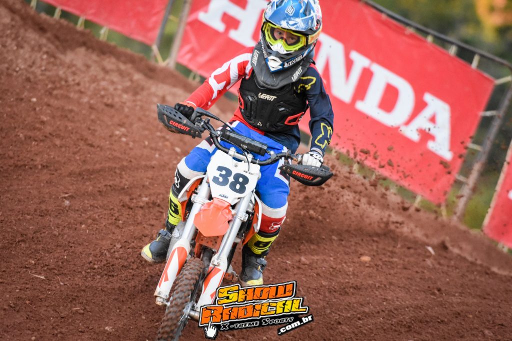 Resultados do primeiro dia do Goiano de MX com a 2&ordf; etapa do BRMX em Morrinhos (GO)