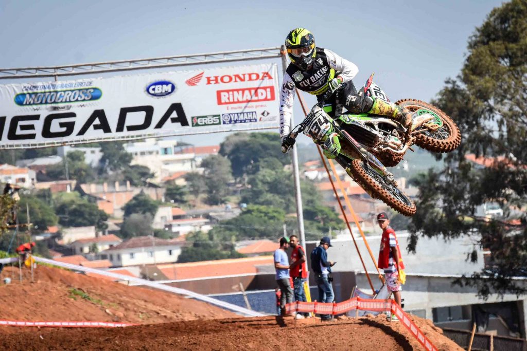 Rota Kawasaki Team se consagra campe&atilde; nas principais categorias da Copa S&atilde;o Paulo de Motocross