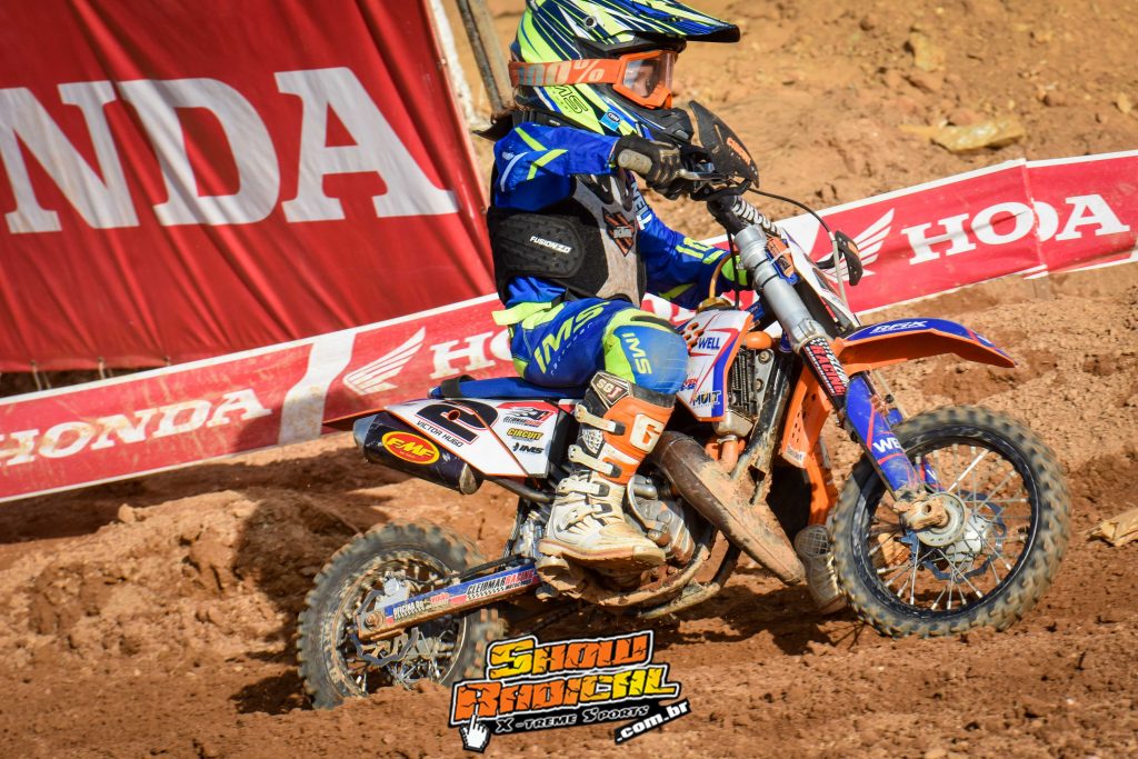 Well Energy Drink estr&eacute;ia equipe com t&iacute;tulos e muito sucesso no MX