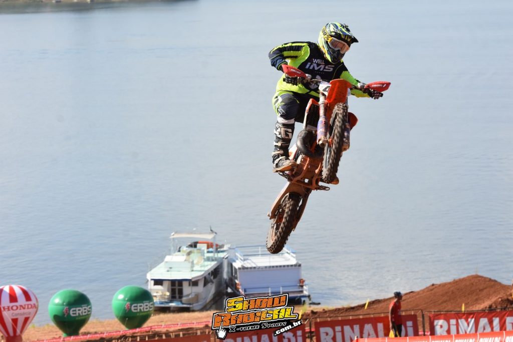 Well Energy Drink na 3&ordf; rodada do Brasileiro de Motocross