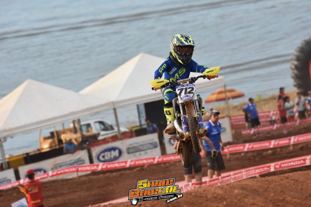 Well Energy Drink na 3&ordf; rodada do Brasileiro de Motocross