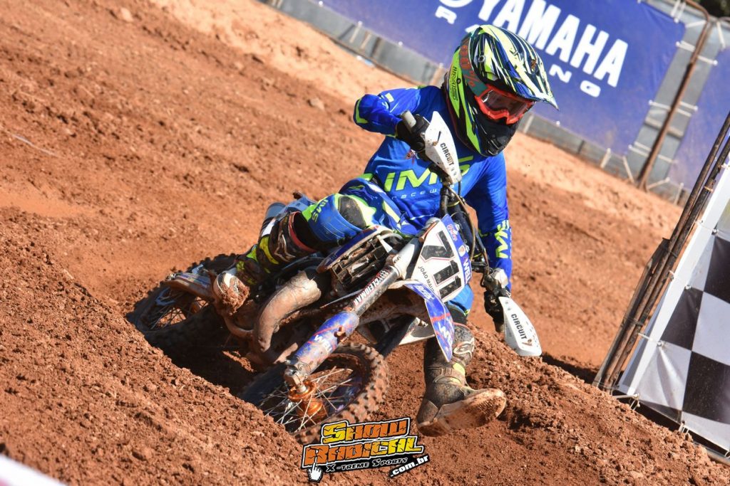 Well Energy Drink na 3&ordf; rodada do Brasileiro de Motocross