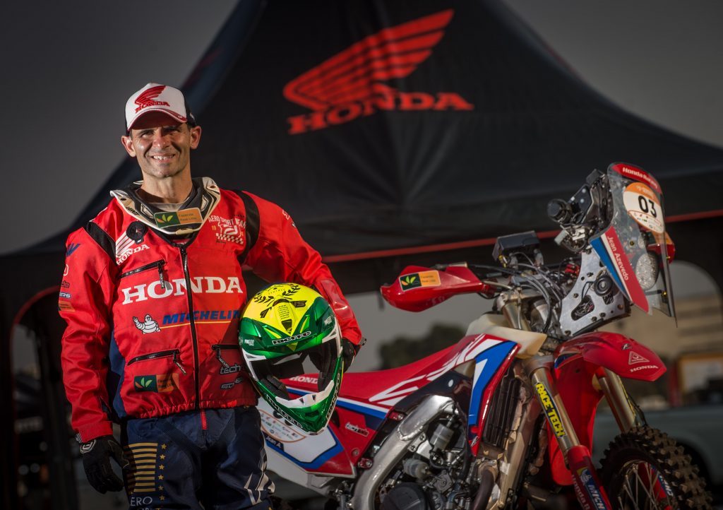 Campe&otilde;es das motos aprovam largada do Sert&otilde;es 2020 em S&atilde;o Paulo (SP)