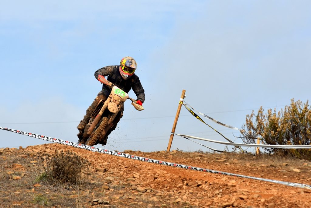 Bruno Crivilin alcan&ccedil;a melhor resultado at&eacute; o momento no International Six Days Enduro
