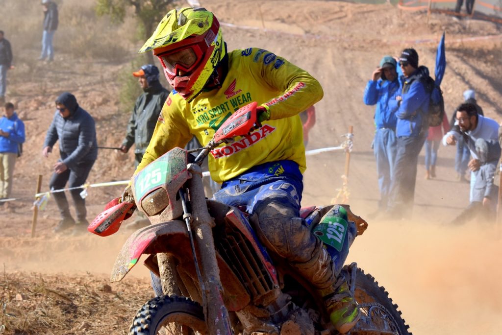 Bruno Crivilin alcan&ccedil;a melhor resultado at&eacute; o momento no International Six Days Enduro