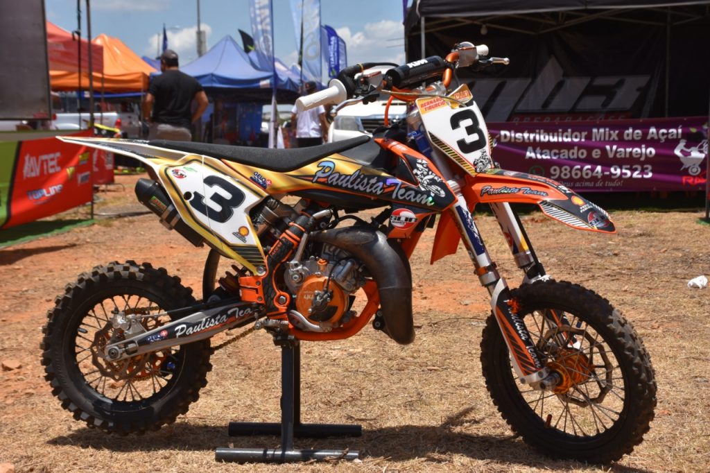 Final do Brasileiro de Motocross, teve vit&oacute;rias e t&iacute;tulo para a Slin Graphics