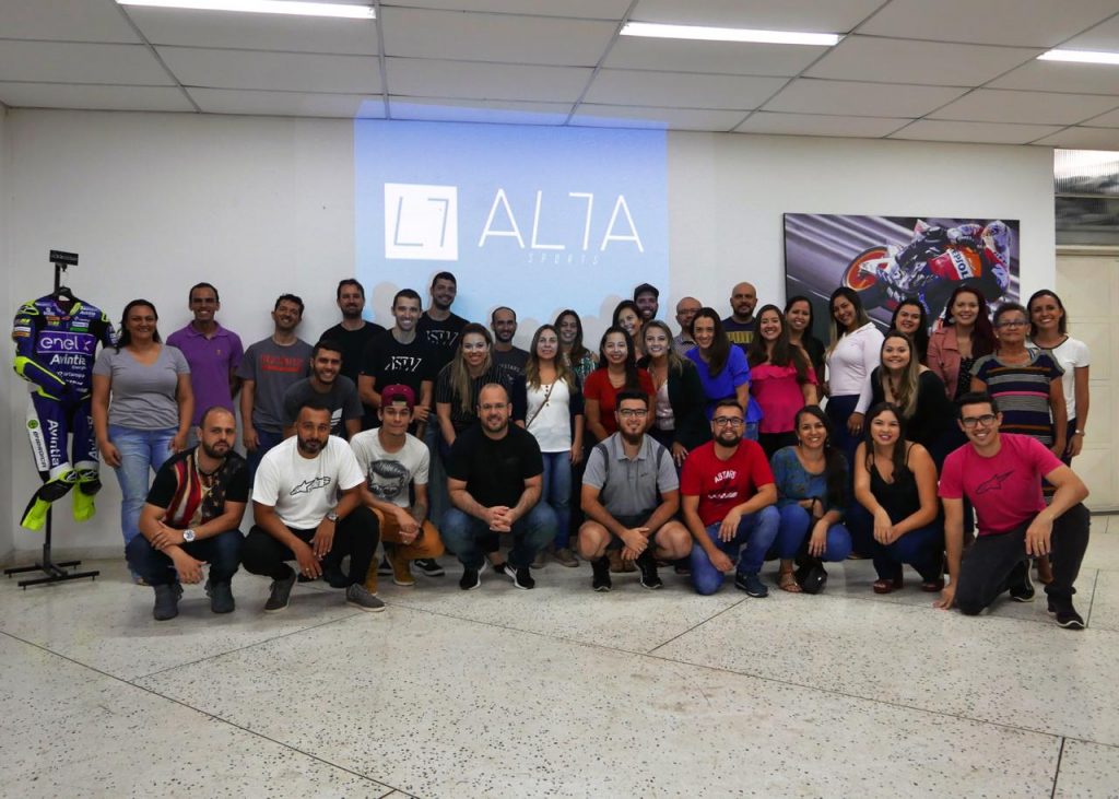 Uni&atilde;o entre Silva Mattos e Star Racer forma a Alta Sports