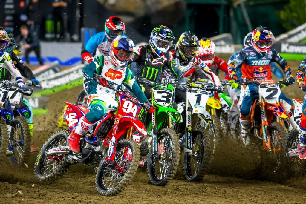 3&ordf; etapa AMA SX, Cooper Webb vence a Triple Crown e surpreende em Anaheim 2