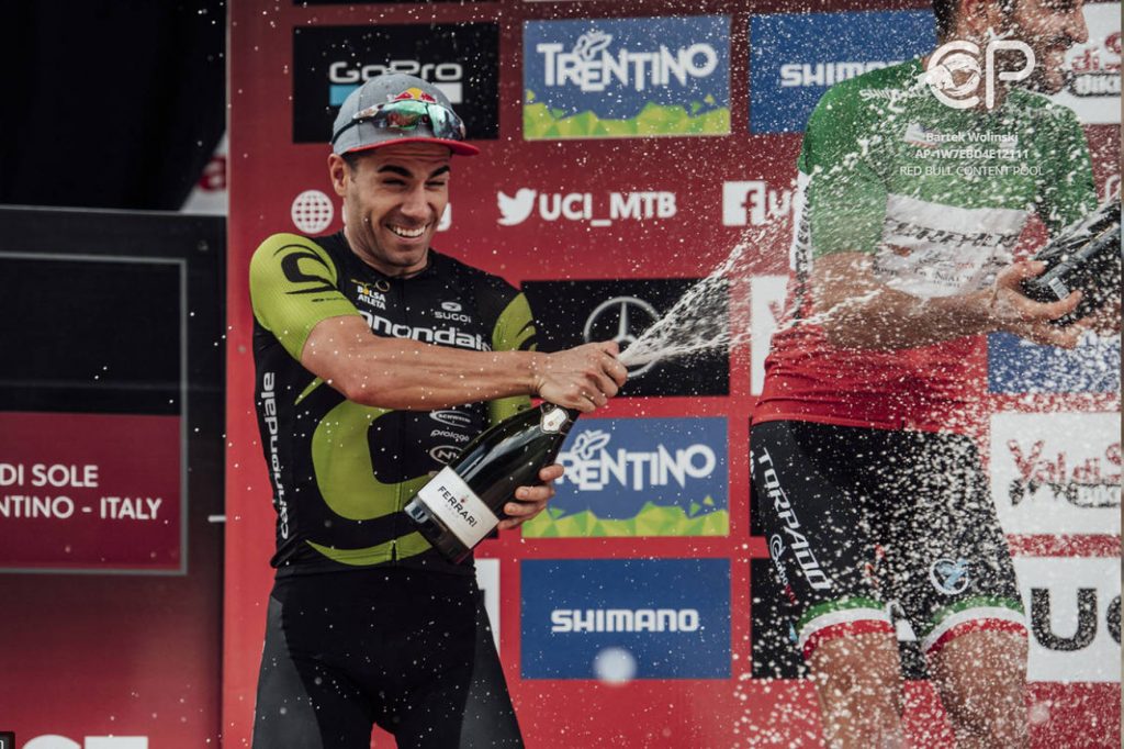 Henrique Avancini alcan&ccedil;a p&oacute;dio in&eacute;dito para o Brasil