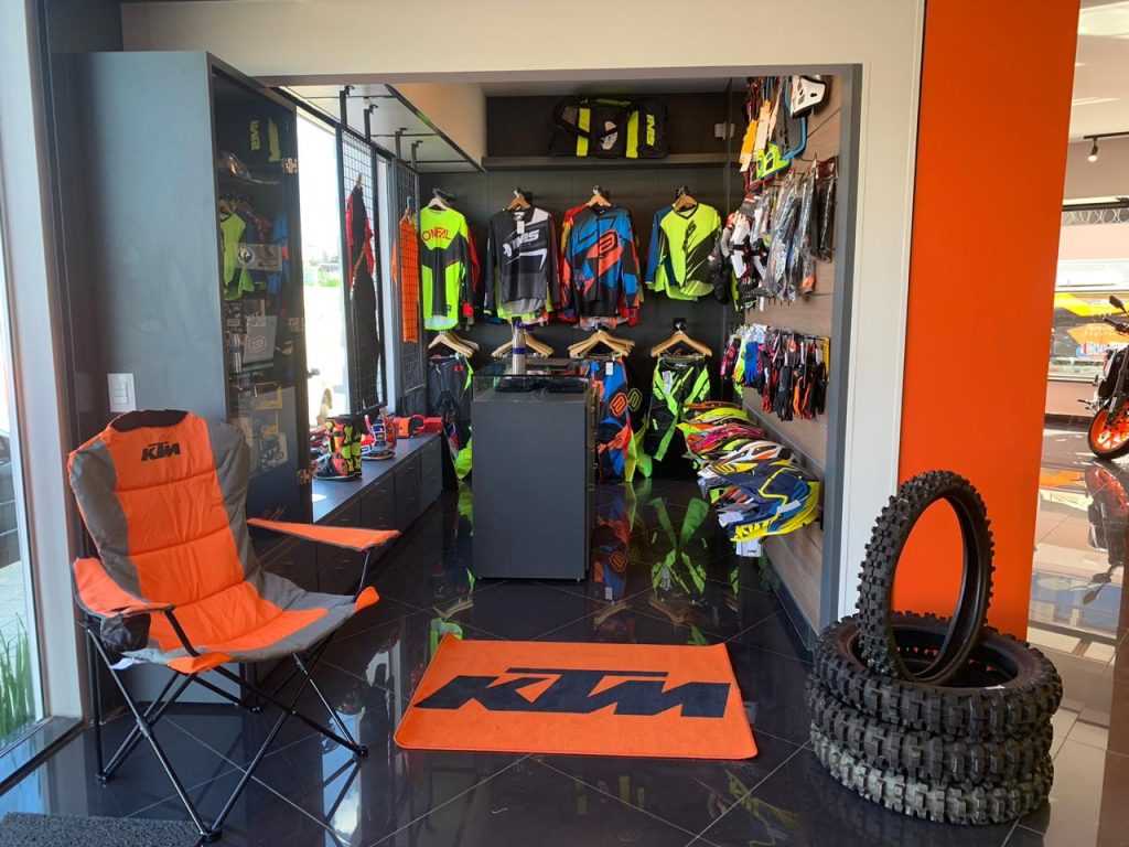 Concamp Motos Dafra KTM &eacute; a nova anunciante do site Show Radical