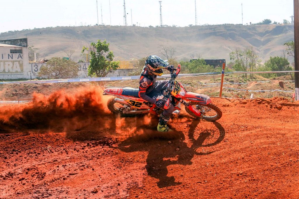 KTM Sacramento: Vinicius Calafati &eacute; campe&atilde;o brasileiro de Enduro FIM 2019