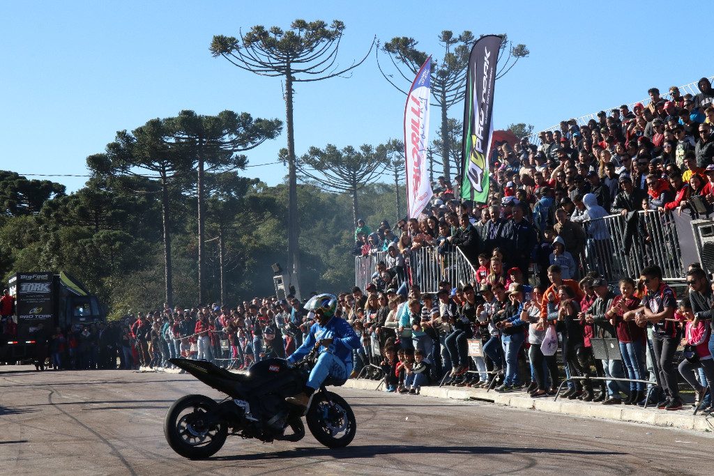 Encontro de Trilheiros Tombo na Lama fomenta a economia de Pi&ecirc;n (PR)